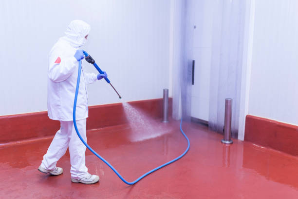 Best Parking Lot and Garage Cleaning  in Monona, WI